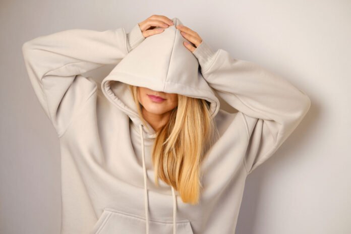 How to Style a Hoodie Easily